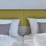 Hotel Hotel 3*