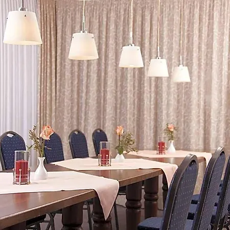 מלון Hotel באד צווישנהם