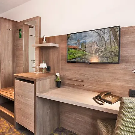 מלון Hotel