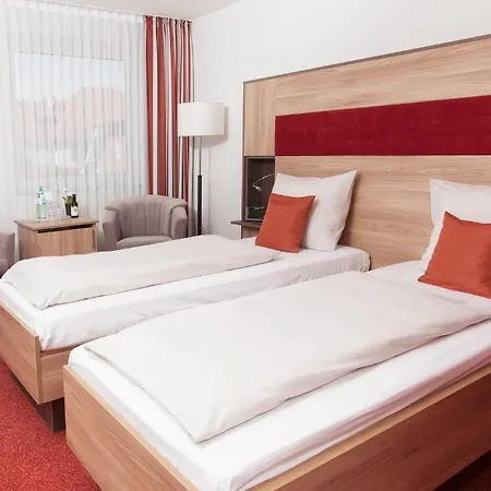Hotel Hotel 3*